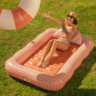 HydroTan™ - Tanning Pool Lounger
