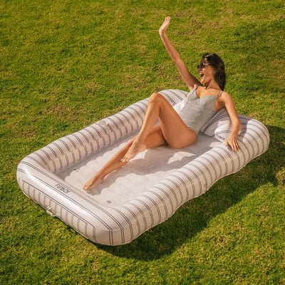 HydroTan™ - Tanning Pool Lounger